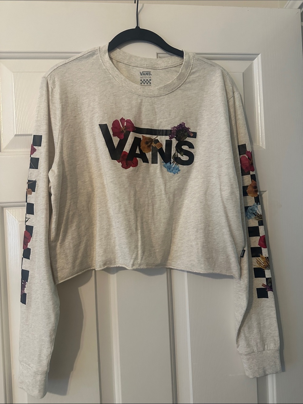Vans crop long sleeve tee